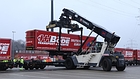 Spedition Bode und Kombiverkehr betreiben den neuen, exklusiven Shuttlezug „Alter Schwede“, der dreimal wöchentlich bis zu kombifähige 38 Trailer und Container mit insbesondere Konsumgütern und Lebensmitteln zwischen Lübeck und Rosersberg bei Stockholm transportiert. Spedition Bode und Kombiverkehr betreiben den neuen, exklusiven Shuttlezug „Alter Schwede“, der dreimal wöchentlich bis zu kombifähige 38 Trailer und Container mit insbesondere Konsumgütern und Lebensmitteln zwischen Lübeck und Rosersberg bei Stockholm transportiert.